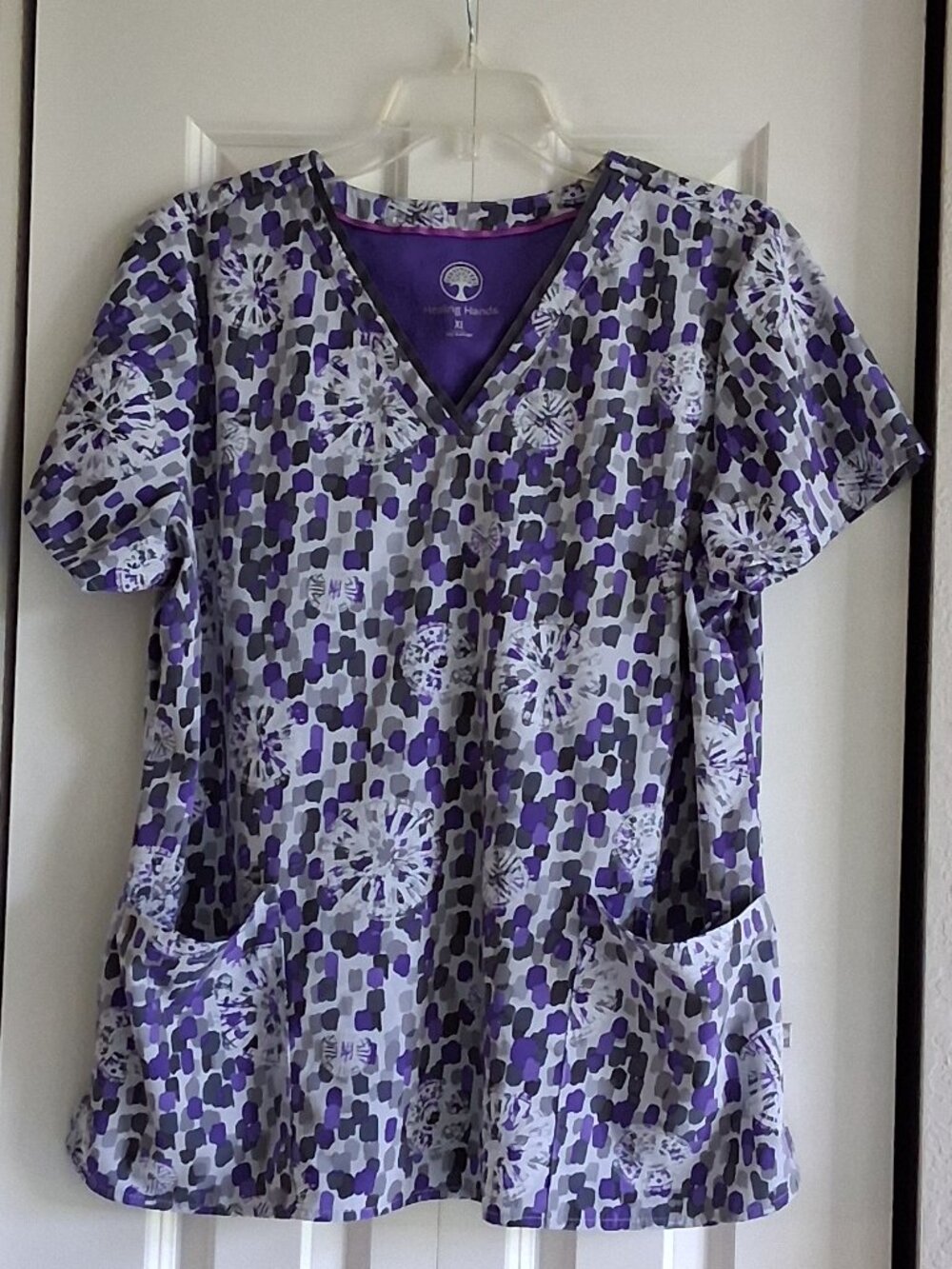 Healing Hands Purple & Gray Grosgrain Ribbon "Amanda" Scrub Top Women's XL